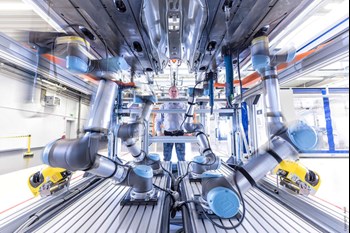 Universal Robots, Dünya Otomotiv Konferansı’na katıldı
