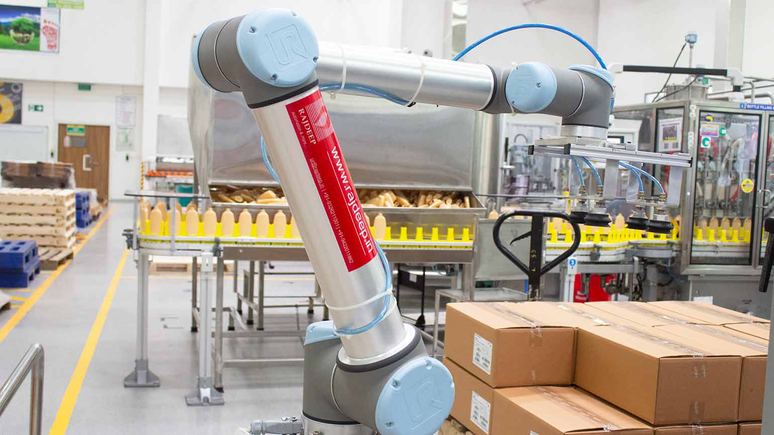 Painless Palletizing With Universal Robots