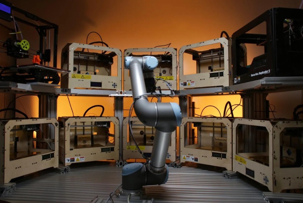 Manutenzione predittiva: nel 2024 si fa con l'intelligenza artificiale - Universal Robots